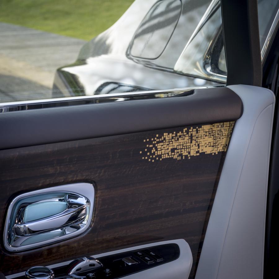 Детали интерьера Rolls-Royce Phantom Digital Soul 2019 года  (фото 2 из 5)